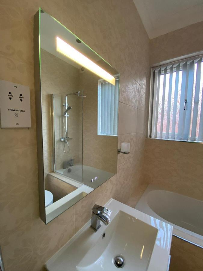 Luxury Apartment Apt5 Wolverhampton Exterior photo