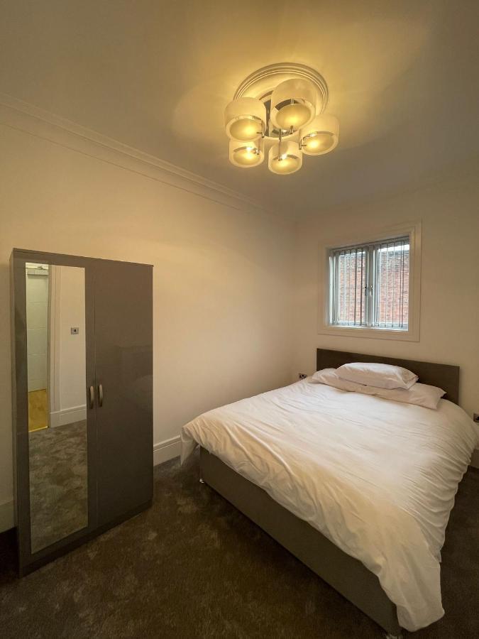 Luxury Apartment Apt5 Wolverhampton Exterior photo